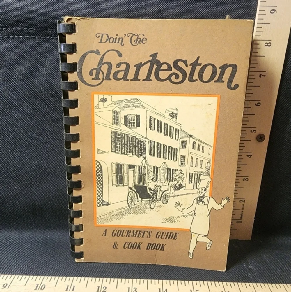 Vintage Cookbook Doin The Charleston A Gourmet's Guide Used Complete